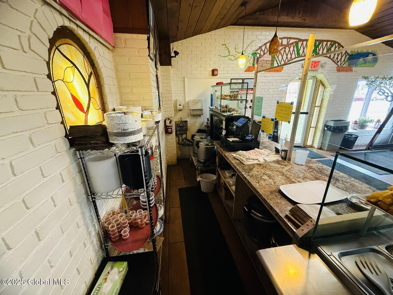 1414 State Street Schenectady, NY 12304 - Photo 13 of 30 ffb908b9-9fd3-4e68-9281-6141452fb4f2