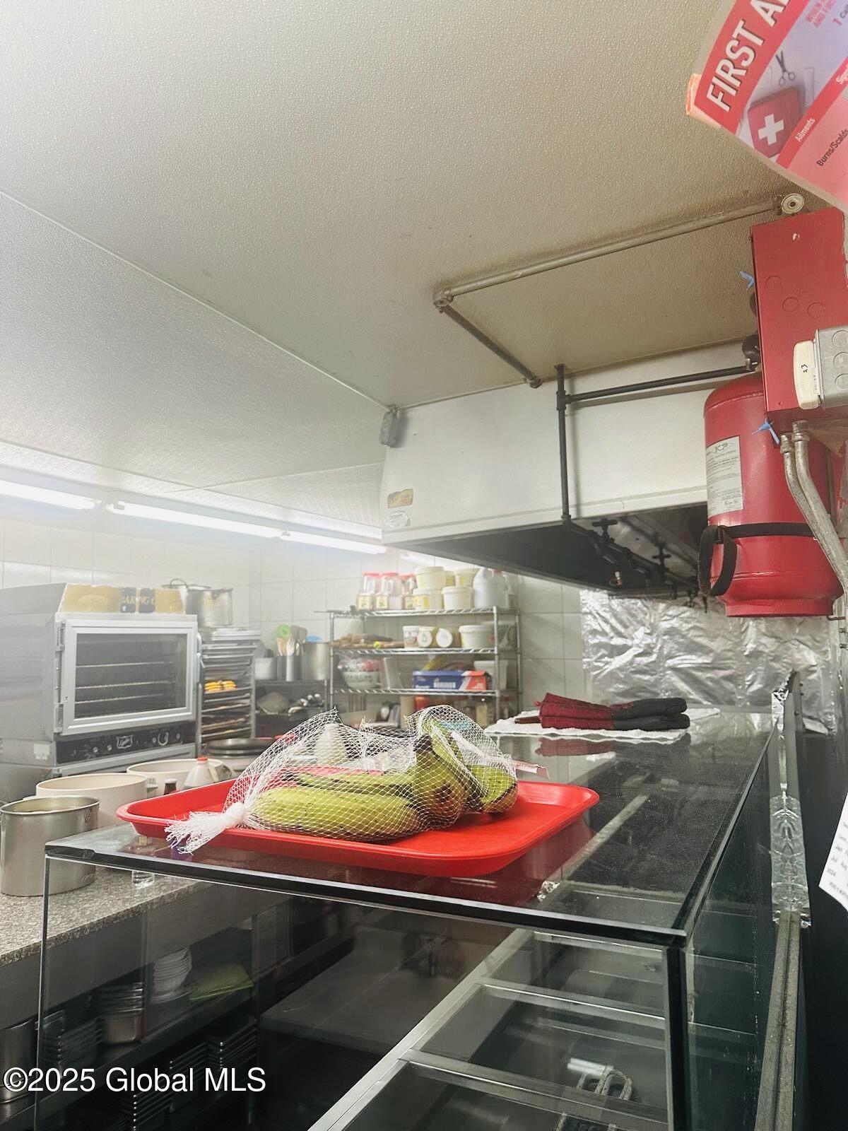 1414 State Street Schenectady, NY 12304 - Photo 17 of 30 f68d132f-f852-4a37-a35d-70b0819779d7