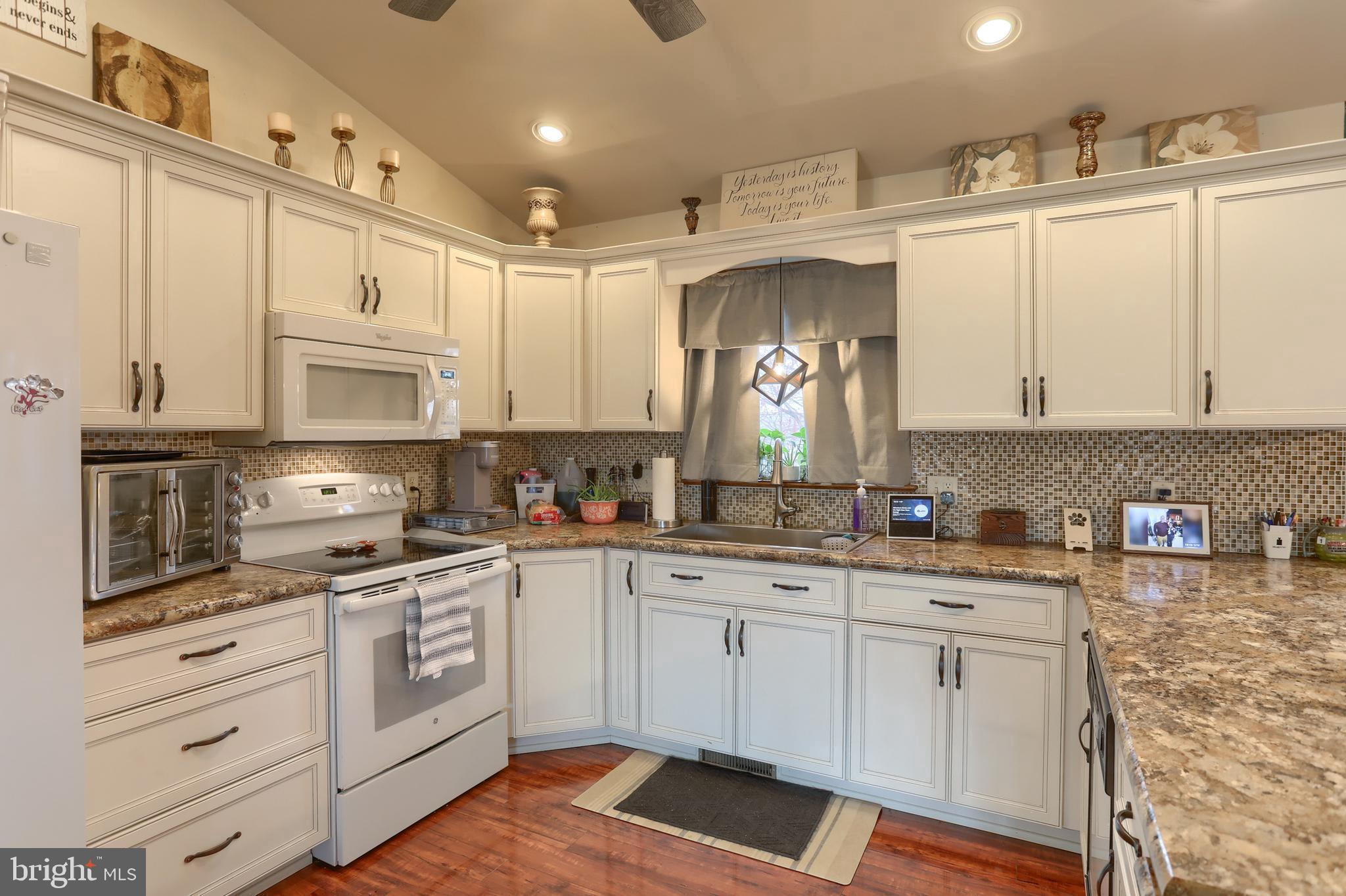 1160 Birch Road Lebanon, PA 17042 - Photo 13 of 48