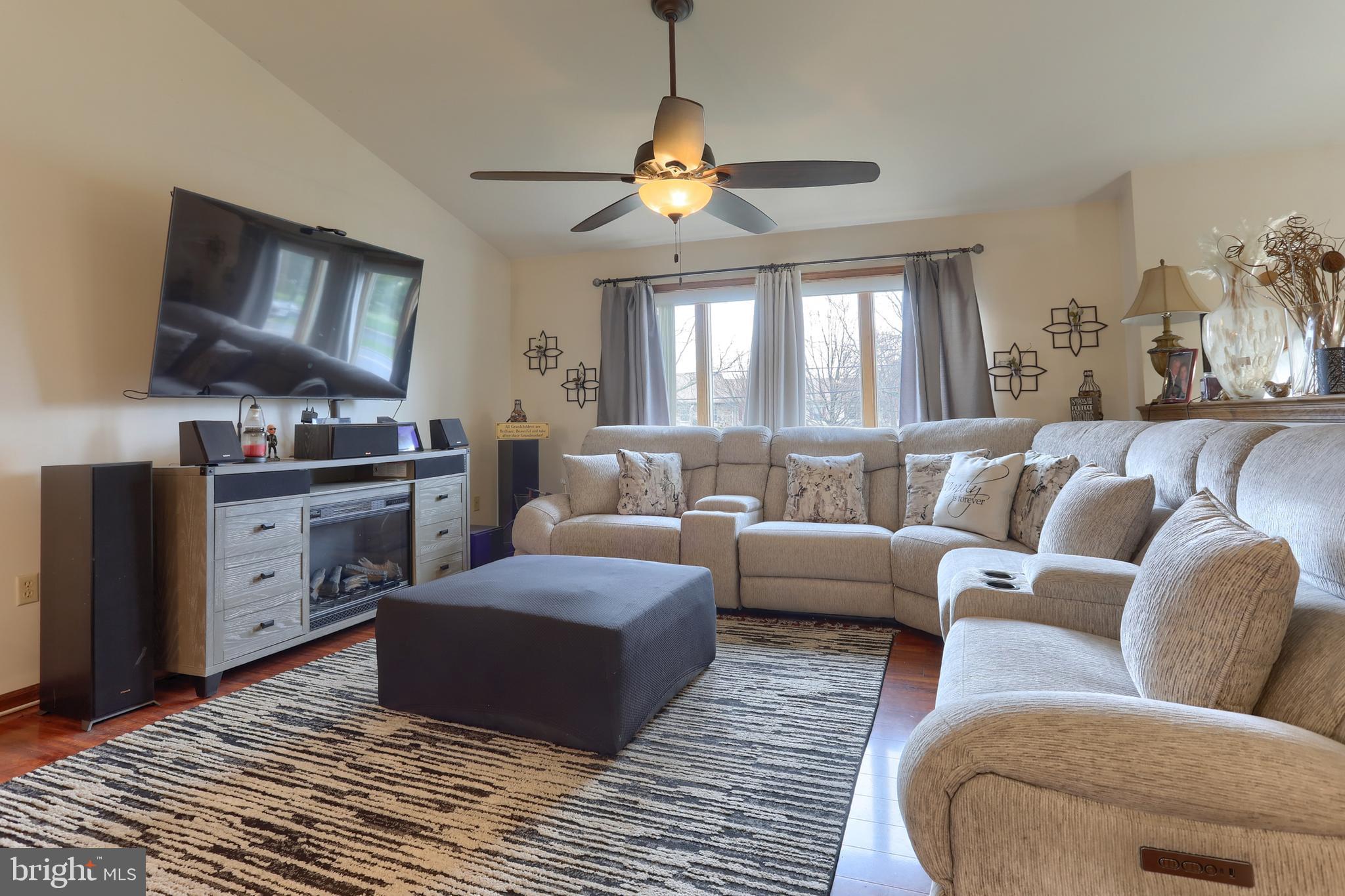 1160 Birch Road Lebanon, PA 17042 - Photo 18 of 48