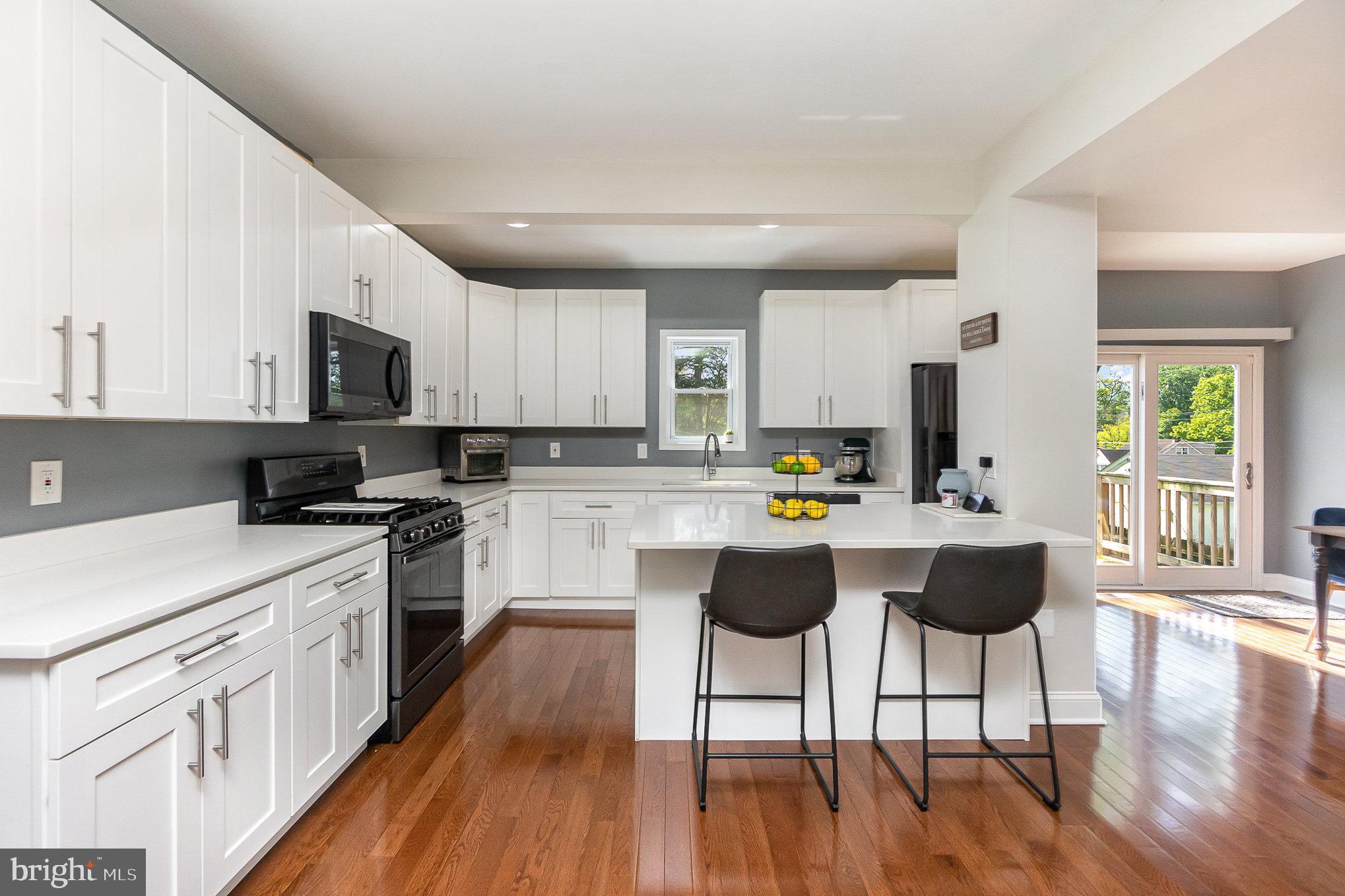 9903 Harford Road Parkville, MD 21234 - Photo 12 of 39 Gallery Image 12