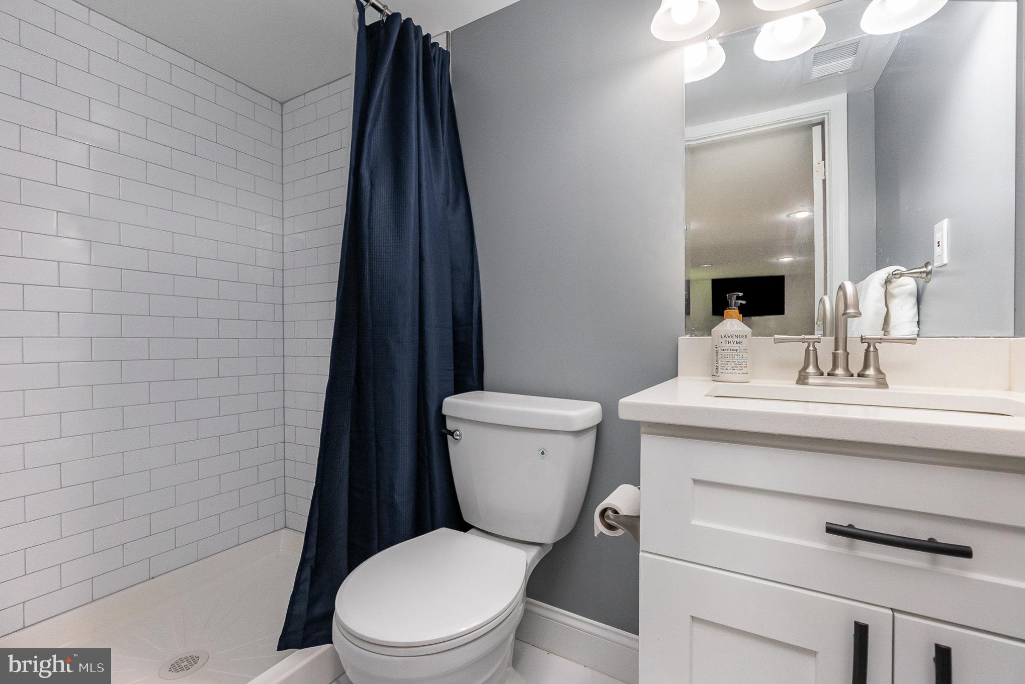 9903 Harford Road Parkville, MD 21234 - Photo 28 of 39 Gallery Image 28