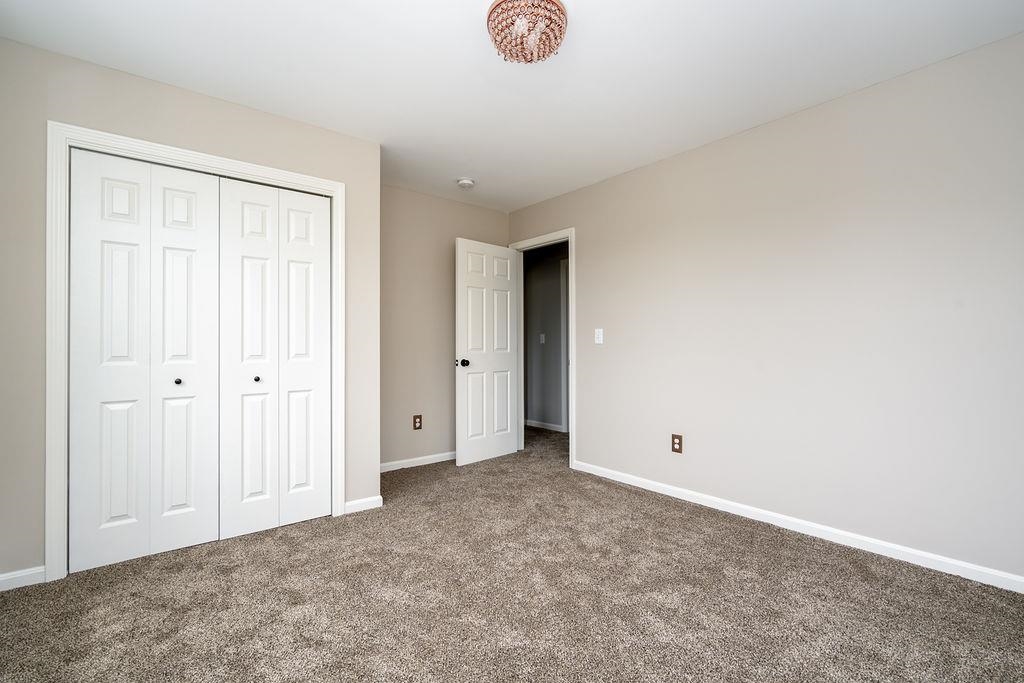 12 Dale Street Manchester, NH 03103 - Photo 17 of 31