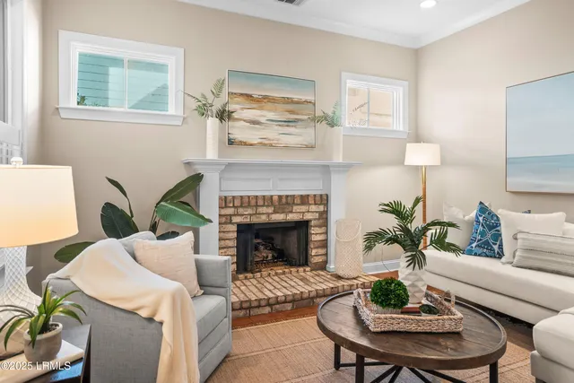 $775,000 | 611 Huguenin Drive, Beaufort, SC 29902