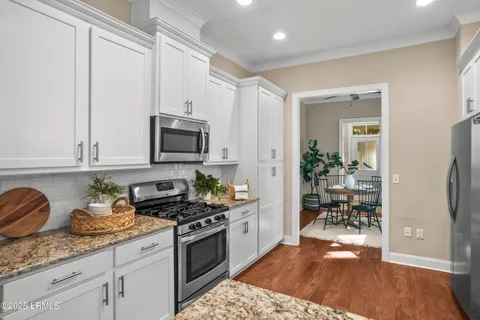 $775,000 | 611 Huguenin Drive, Beaufort, SC 29902