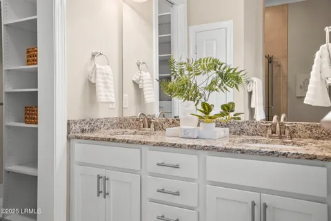 $775,000 | 611 Huguenin Drive, Beaufort, SC 29902