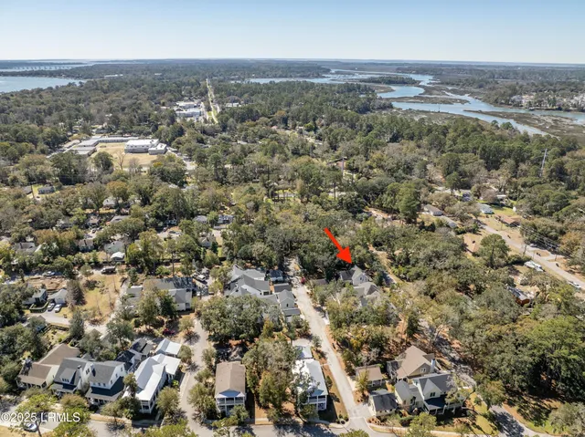 $775,000 | 611 Huguenin Drive, Beaufort, SC 29902
