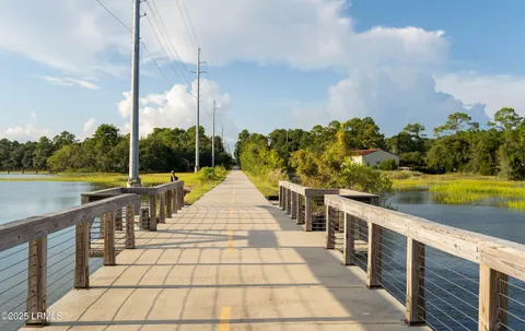 $775,000 | 611 Huguenin Drive, Beaufort, SC 29902