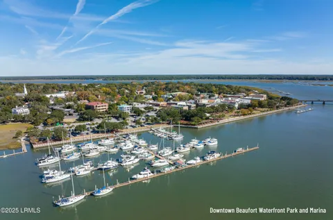 $775,000 | 611 Huguenin Drive, Beaufort, SC 29902