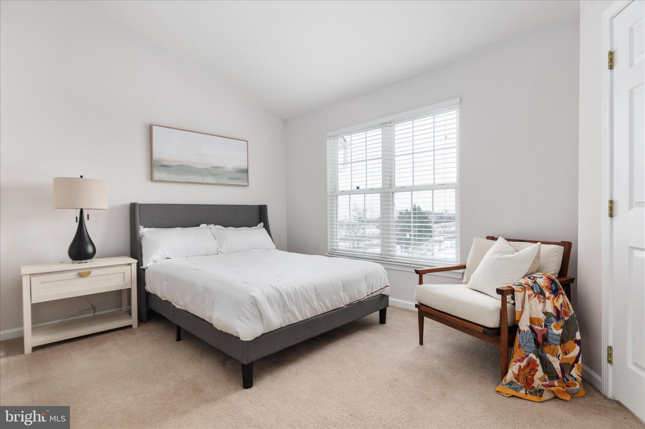 42824 Nations Street Chantilly, VA 20152 - Photo 18 of 26 a bedroom with a bed and a couch