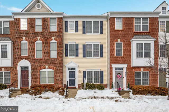 $515,000 | 42824 Nations Street, Chantilly, VA 20152