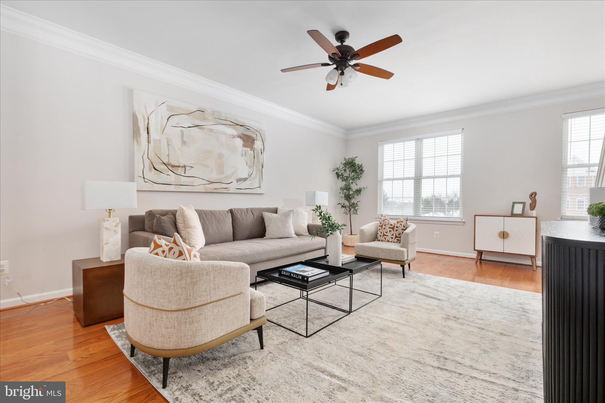 42824 Nations Street Chantilly, VA 20152 - Photo 5 of 26 a living room with furniture and a window