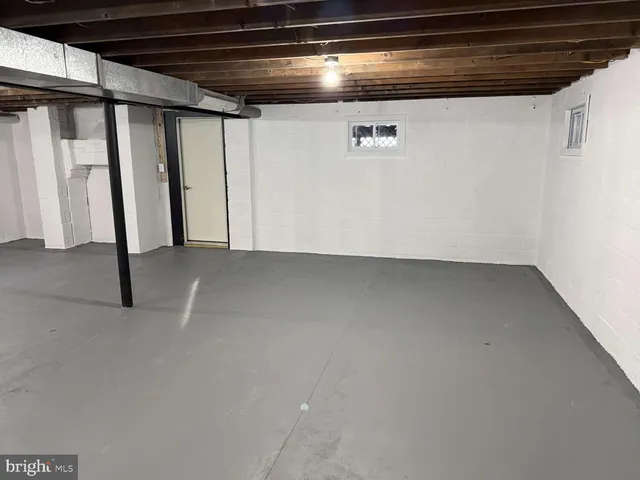 a view of a closet area