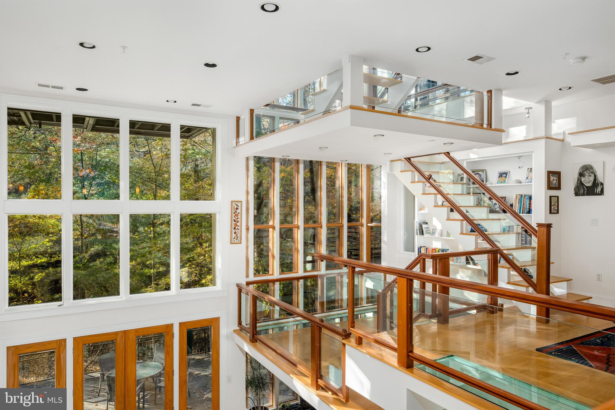 2807 Chesterfield Place Northwest Washington, DC 20008 - Photo 28 of 46 Architectural Genius