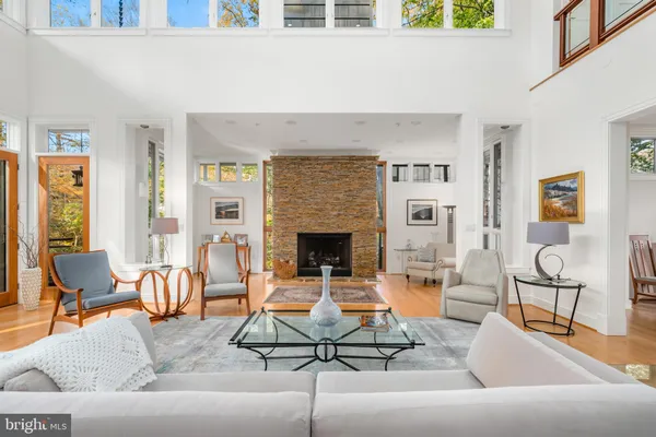 $3,995,000 | 2807 Chesterfield Place Northwest, Washington, DC 20008