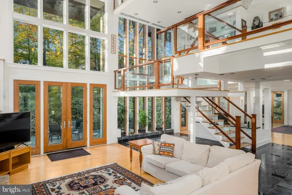 $3,995,000 | 2807 Chesterfield Place Northwest, Washington, DC 20008