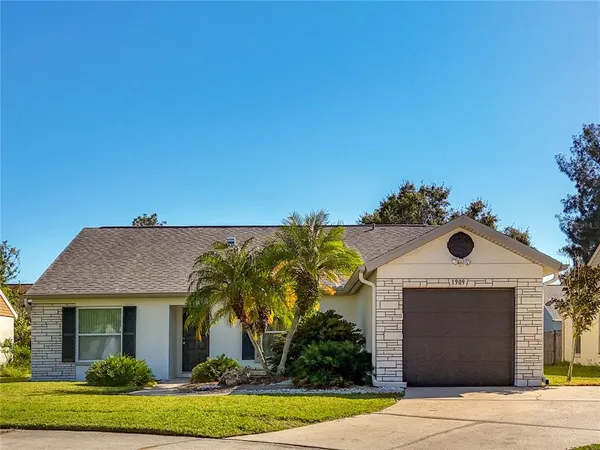 $370,000 | 1909 Castle Bay Court, Oldsmar, FL 34677