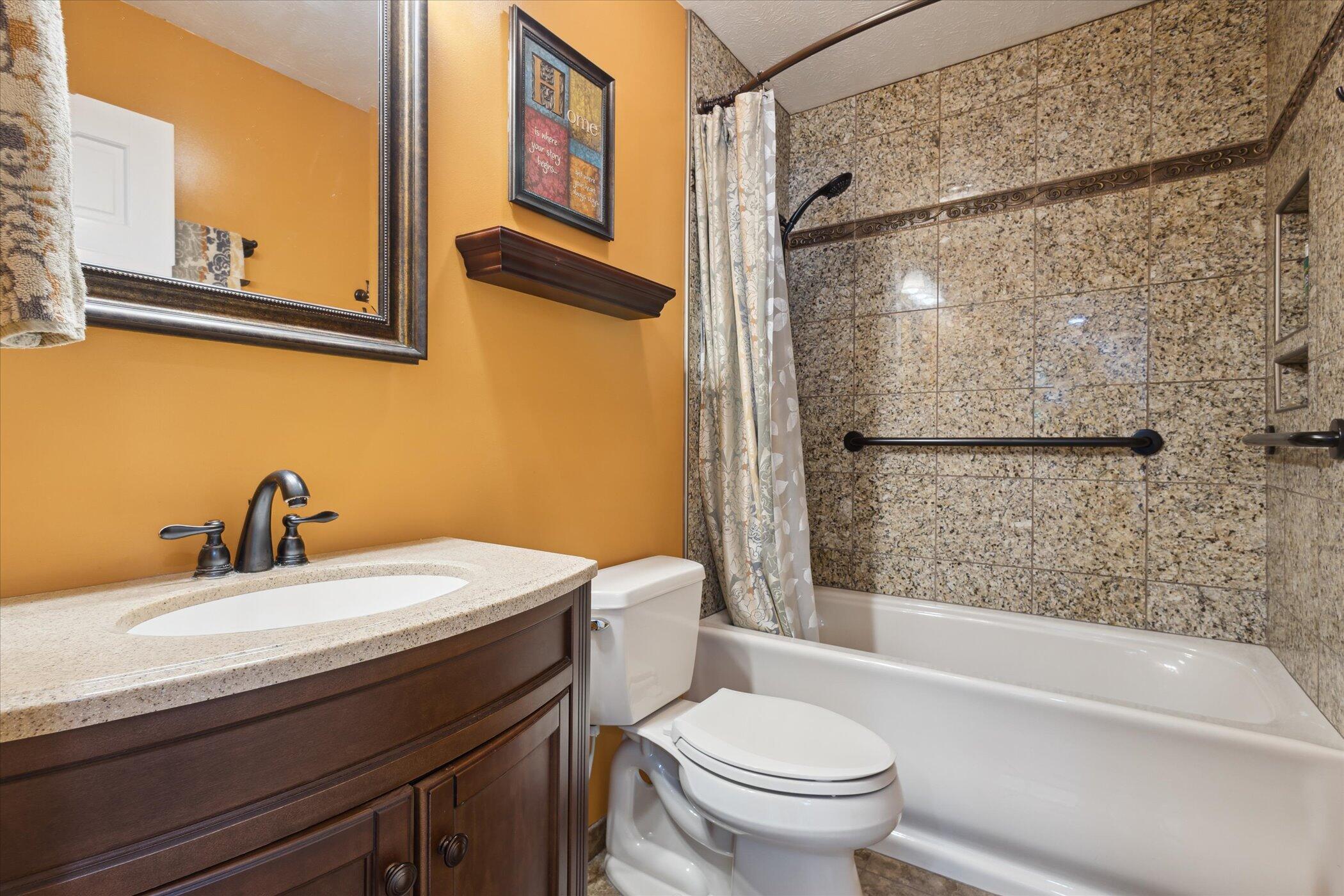 30170 Beeson Street Dowagiac, MI 49047 - Photo 16 of 60 23-30170-Beeson-St-Dowagiac-MI-49047-Win