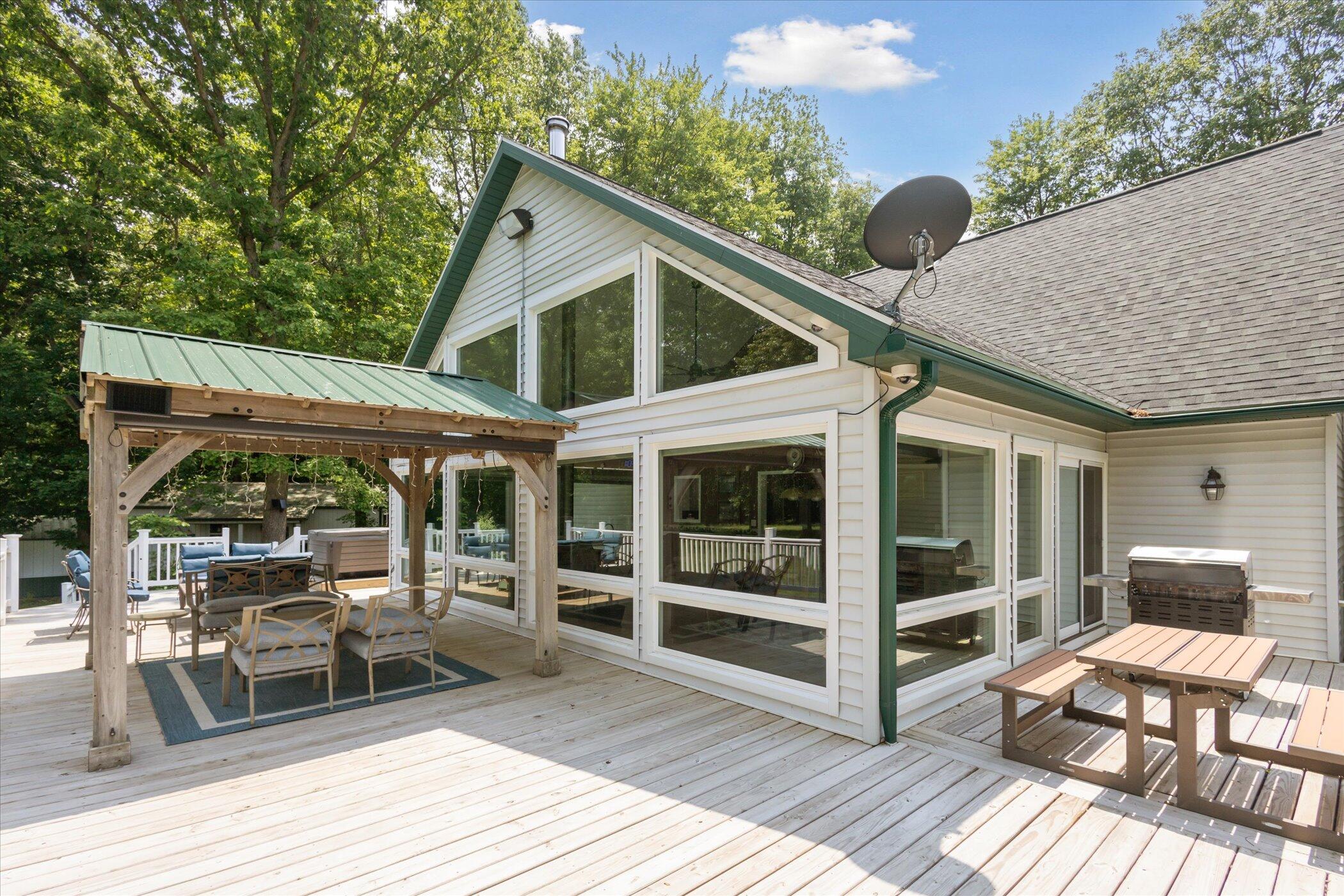 30170 Beeson Street Dowagiac, MI 49047 - Photo 25 of 60 37-30170-Beeson-St-Dowagiac-MI-49047-Win