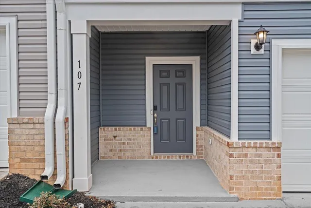 $259,900 | 107 Pleasure Lane, Taylors, SC 29687