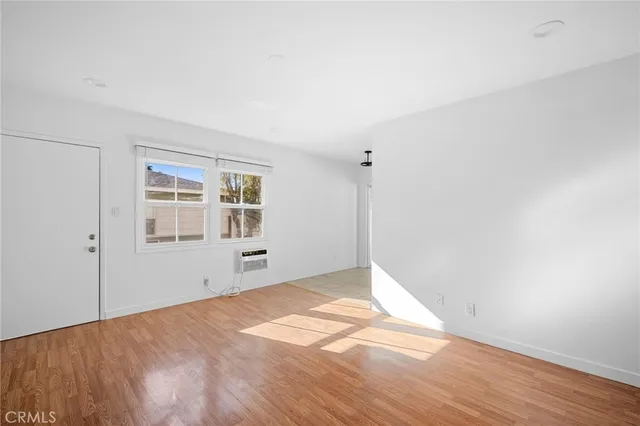 $1,995 | 10230 Silverton Avenue, Unit 1, Tujunga, CA 91042