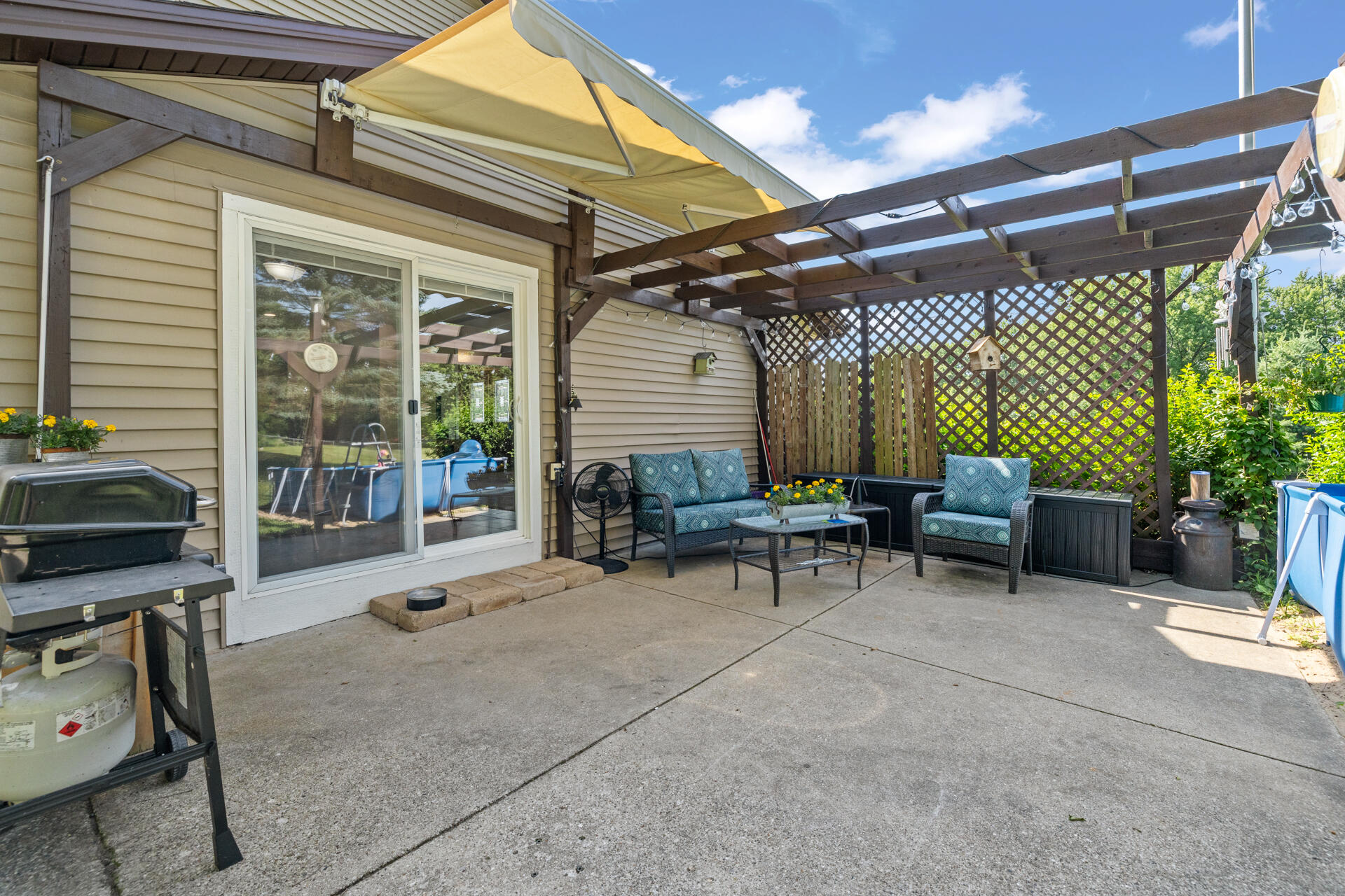 W250S4461 Center Road Waukesha, WI 53189 - Photo 10 of 36 Patio