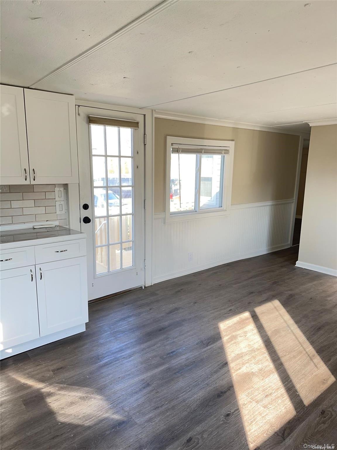 150 Main Street, Unit 57 Islip, NY 11751 - Photo 15 of 24