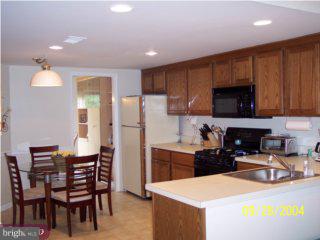 30 Independence Place Wayne, PA 19087 - Photo 3 of 6 Gallery Image 3