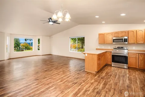 $525,000 | 15648 Topaz Drive Southeast, Yelm, WA 98597