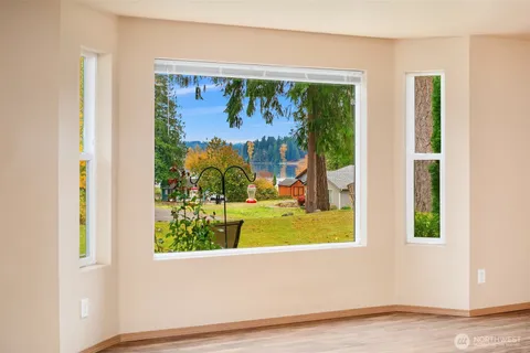 $525,000 | 15648 Topaz Drive Southeast, Yelm, WA 98597