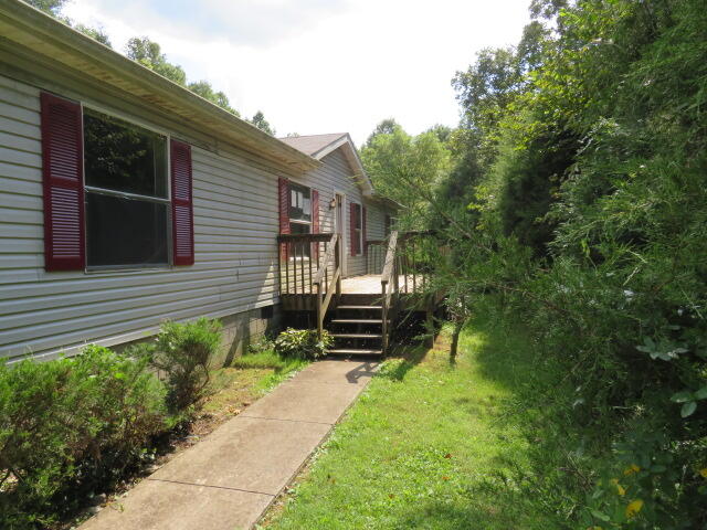 1017 Log Lick Road Winchester, KY 40391 - Photo 1 of 14 IMG_1617