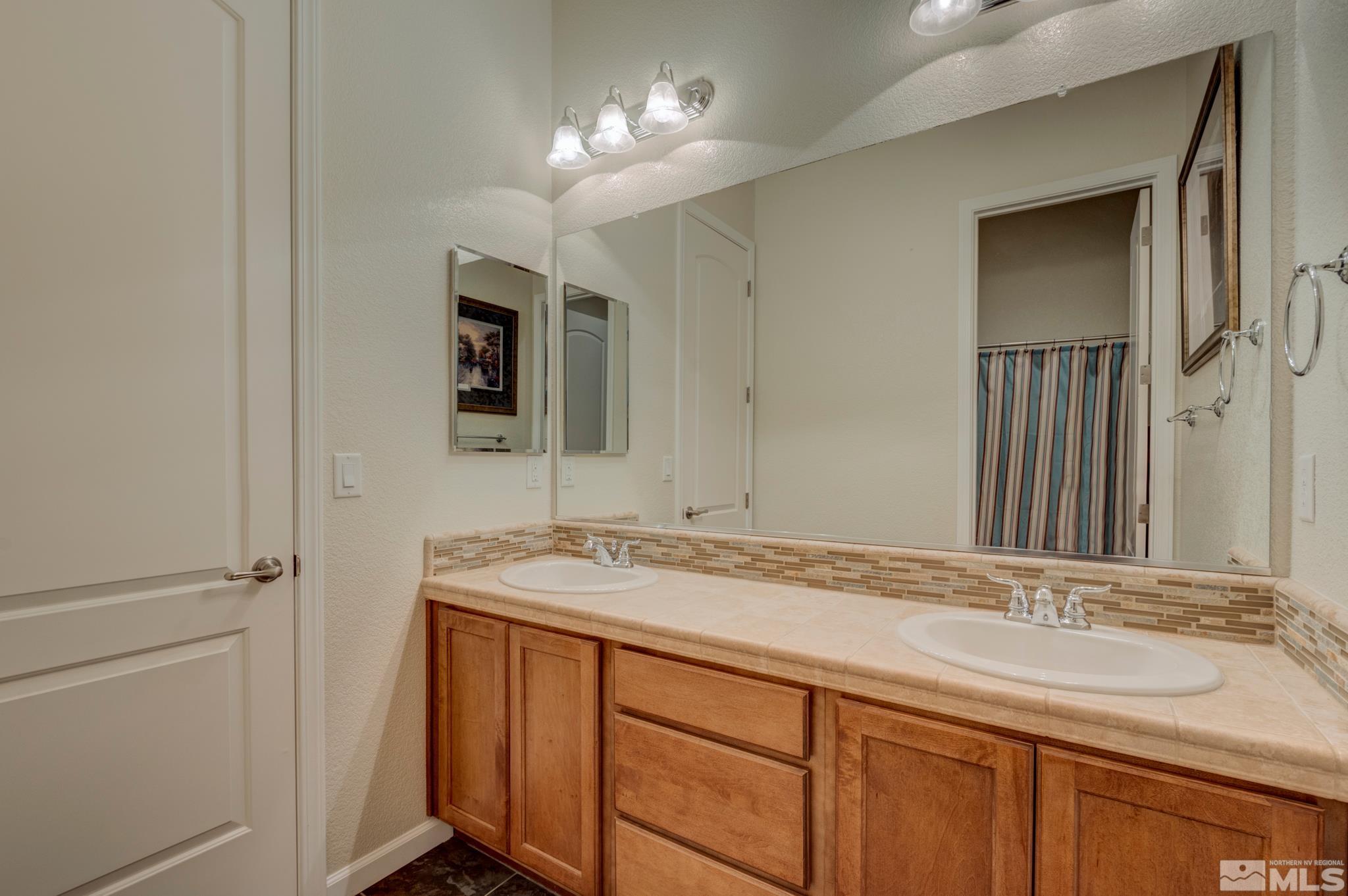 10285 Cavalry Circle Reno, NV 89521 - Photo 9 of 28 Photo 9