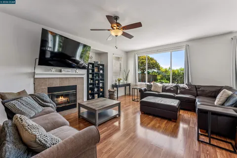 $849,000 | 4000 Hiller Lane, Martinez, CA 94553