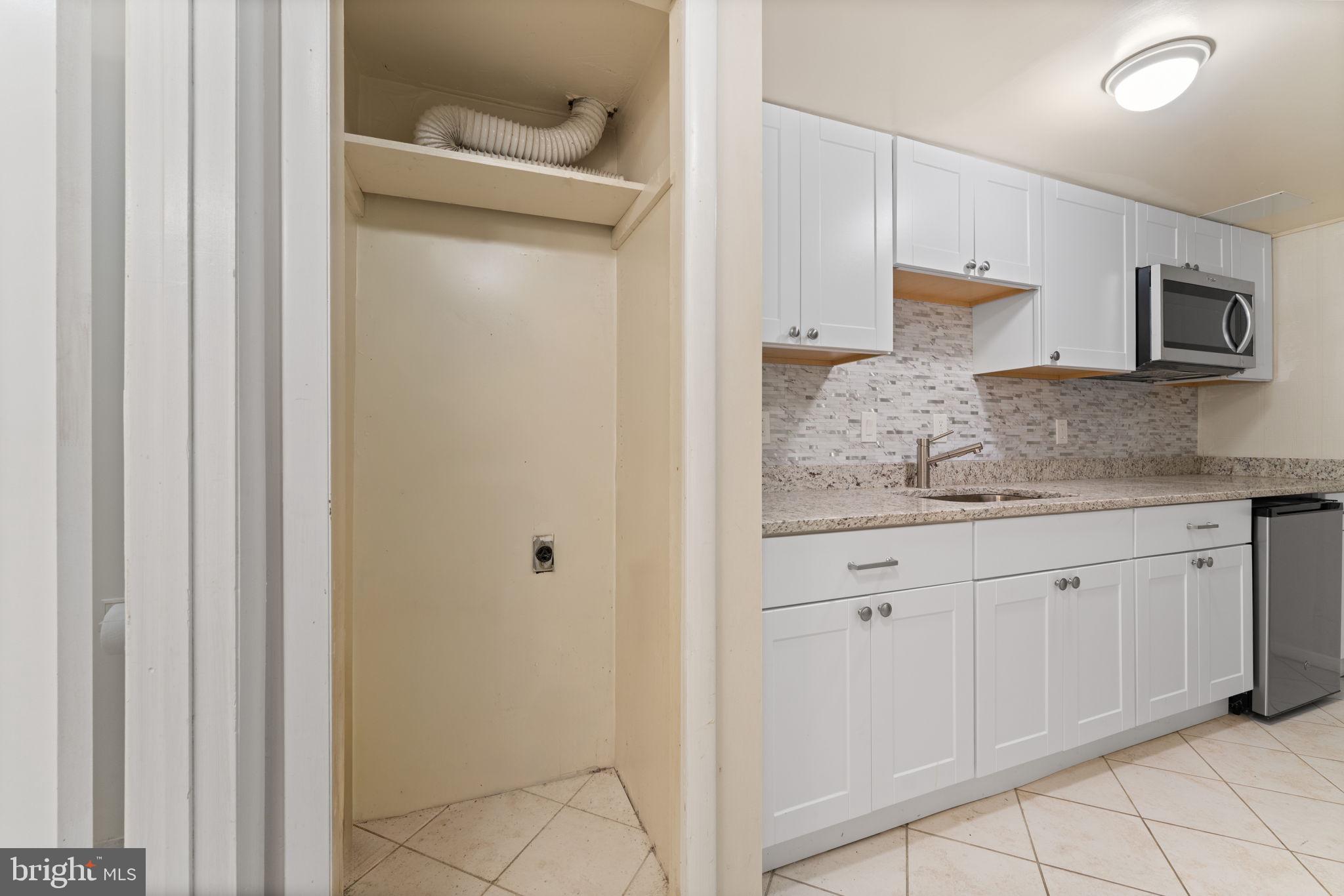 9 Snug Hill Court Potomac, MD 20854 - Photo 39 of 66 2nd full kitchen in Lower Level