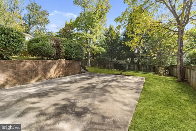 a view of a car park in front of building