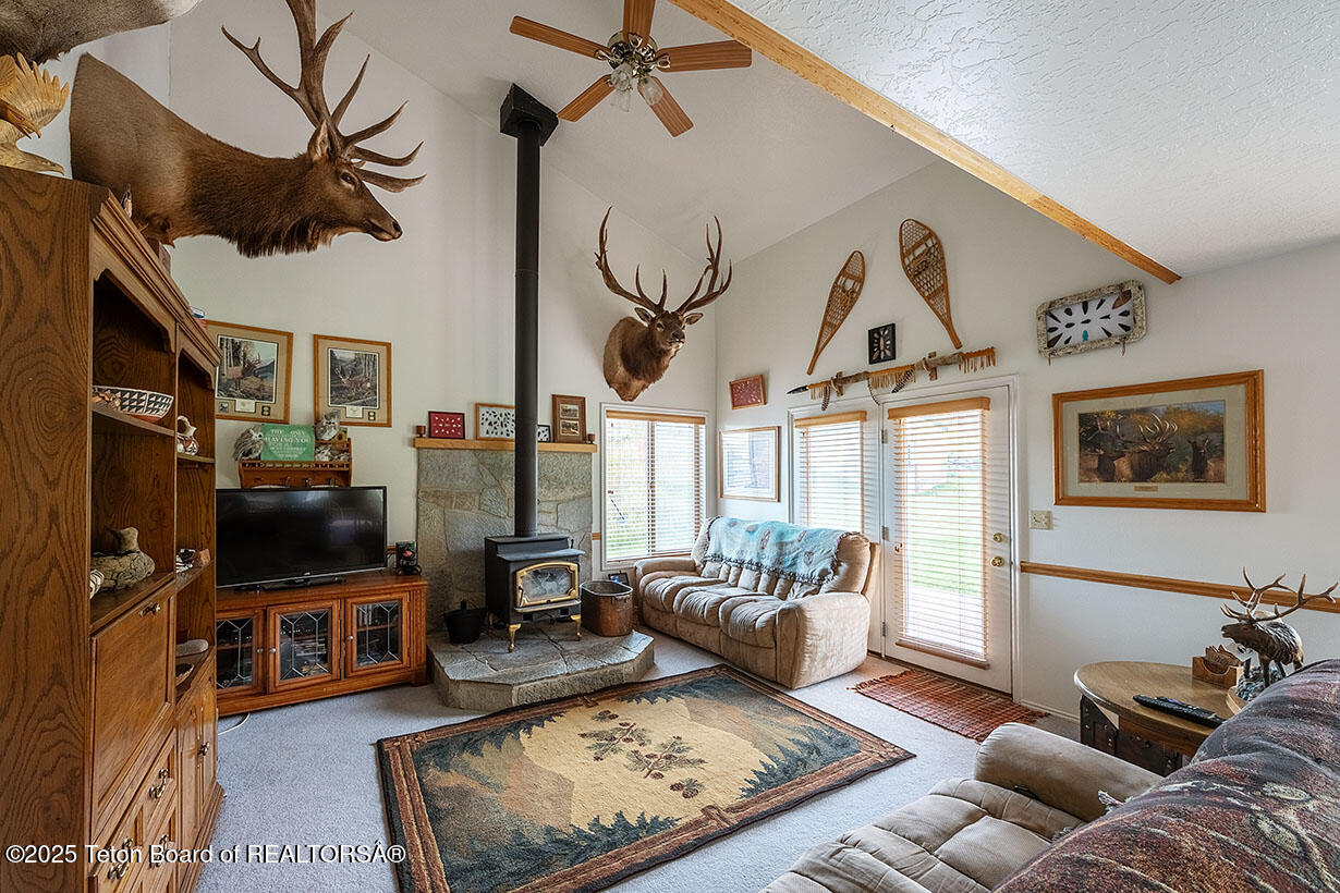 2810 Crow Creek Road Afton, WY 83110 - Photo 5 of 32 Sanchez int 7061