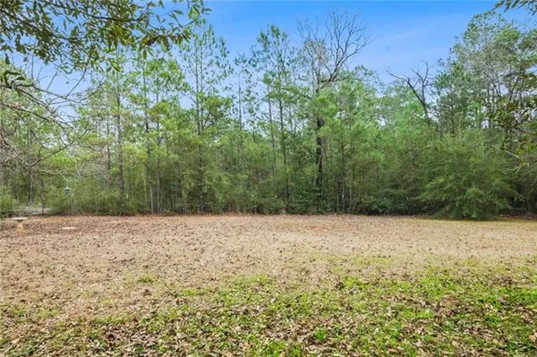 $399,000 | 85147 North Factory Road, Folsom, LA 70437