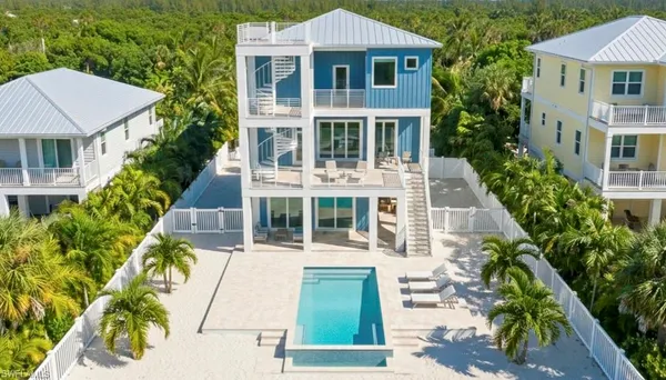 $4,499,000 | 168 Chapel Street, Fort Myers Beach, FL 33931