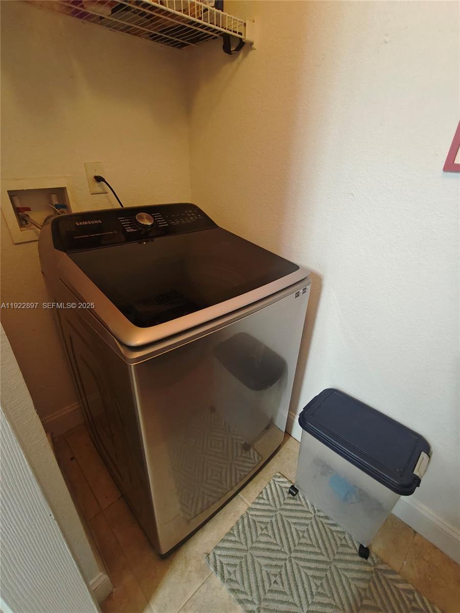 17847 Northwest 74th Path Hialeah, FL 33015 - Photo 18 of 35 a close view of utility room