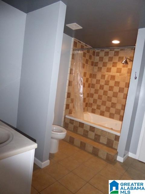 2424 Brook Run Birmingham, AL 35244 - Photo 5 of 22