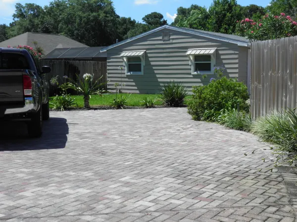 $1,300 | 402 Marlowe Drive, Unit A, Fort Walton Beach, FL 32547