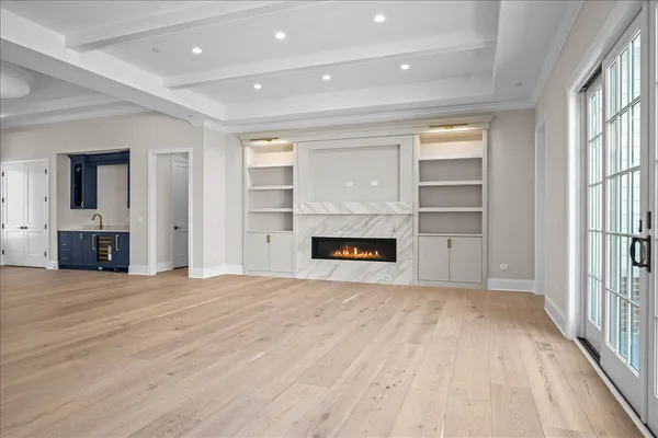 $3,050,000 | 270 Majestic Oak Court, Lake Forest, IL 60045