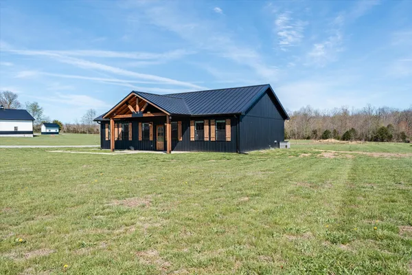 $434,900 | 5195 Pleasant View Road, Morrison, TN 37357