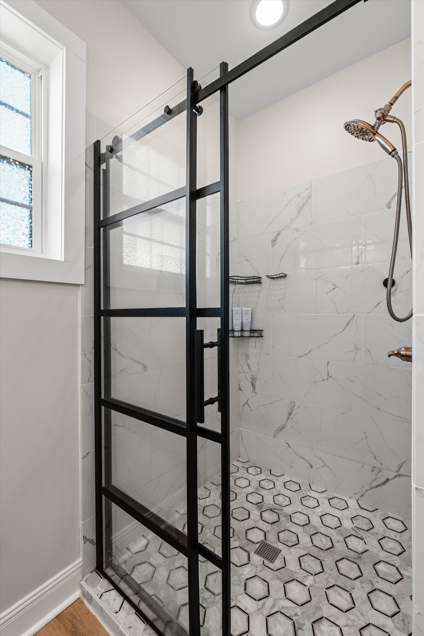 5195 Pleasant View Road Morrison, TN 37357 - Photo 28 of 45 a bathroom with a shower