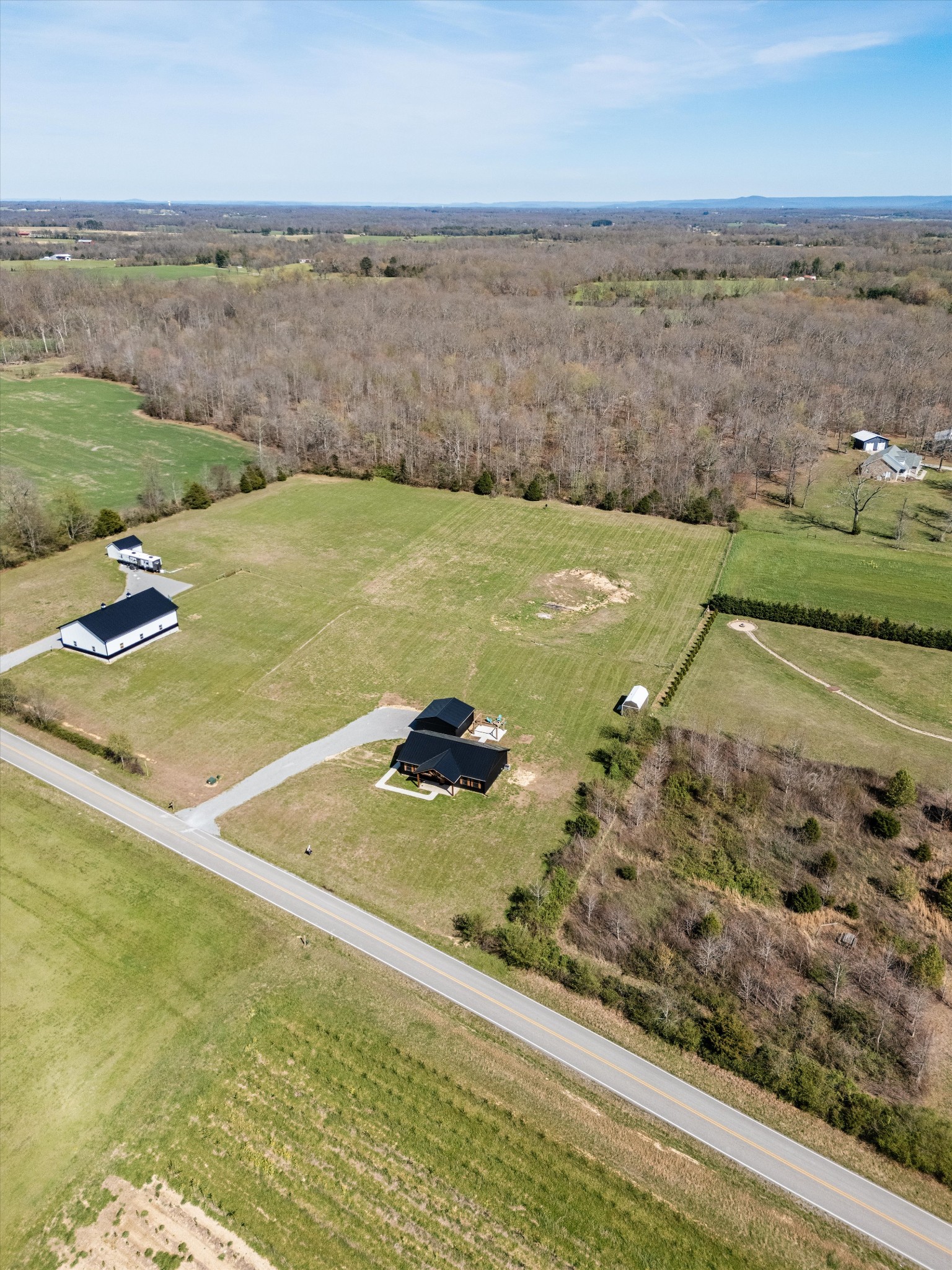 5195 Pleasant View Road Morrison, TN 37357 - Photo 42 of 45 a view of a water with an ocean beach