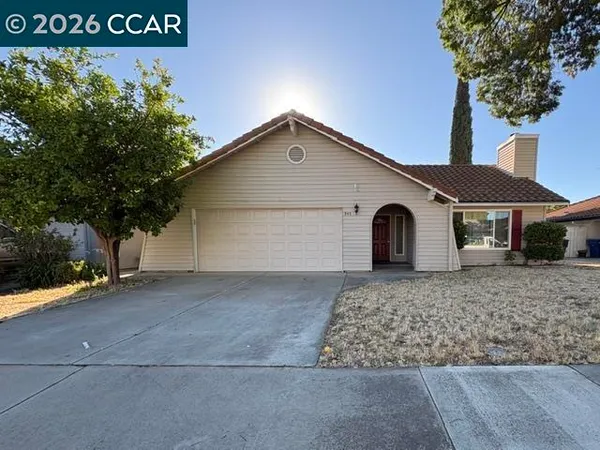 $450,000 | 945 Arambel Drive, Patterson, CA 95363