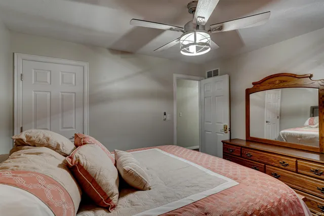 $385,000 | 1104 Melody Lane, Santa Claus, IN 47579