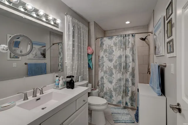 $385,000 | 1104 Melody Lane, Santa Claus, IN 47579