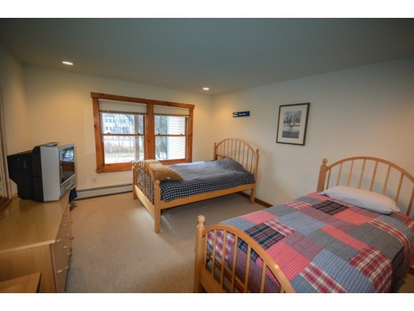 48 B Greenspring Road, Unit B West Dover, VT 05356 - Photo 12 of 20 Gallery Image 12