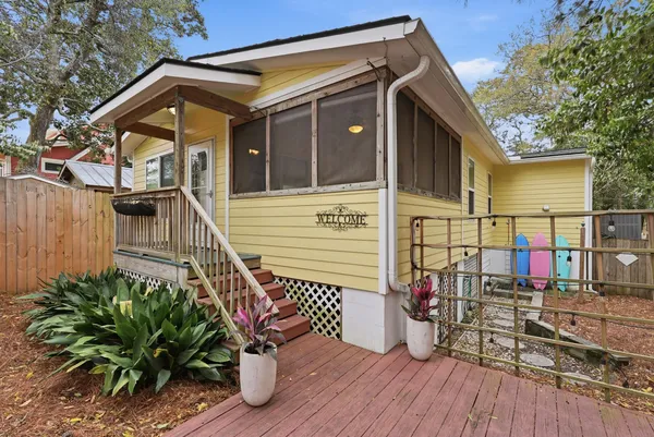 $1,725,000 | 420 East Erie Avenue, Folly Beach, SC 29439